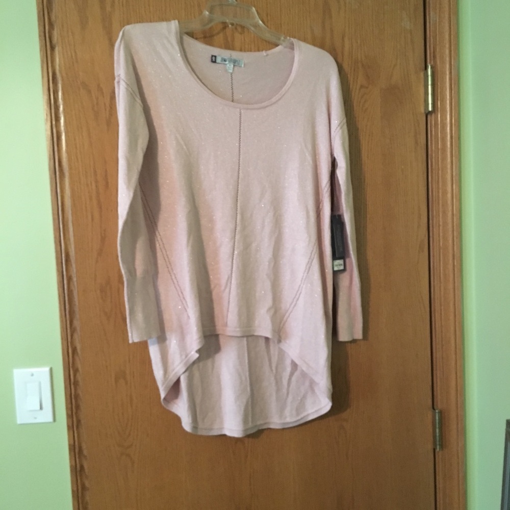 NWT light pink Jennifer Lopez sweater